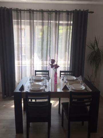Garsoniera Simo Apartament Orszowa Zewnętrze zdjęcie